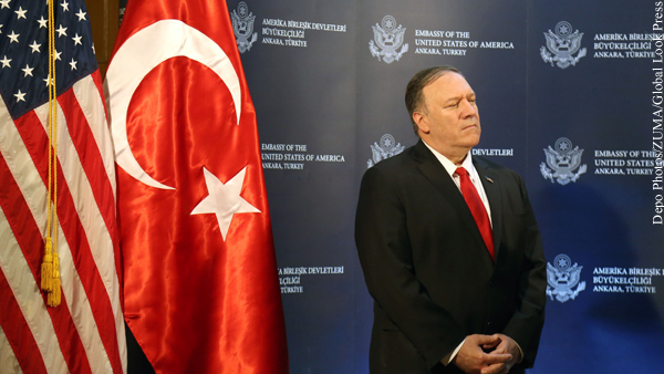 Помпео предложил спросить Эрдогана о переброске боевиков в Карабах