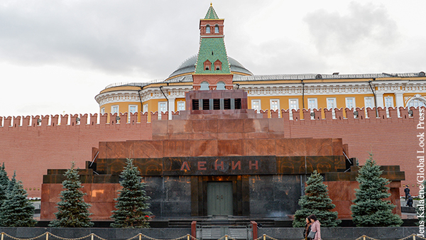 В РПЦ определились с вопросом захоронения Ленина