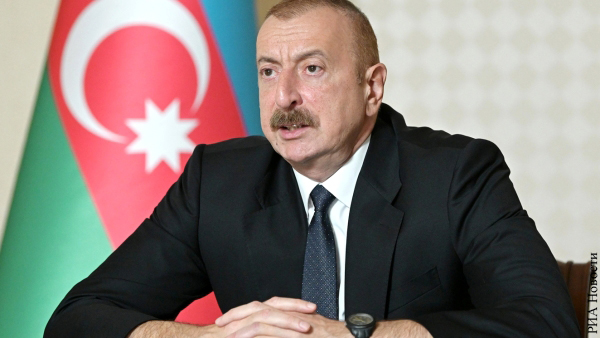 Алиев заявил о взятии поселка в Карабахе