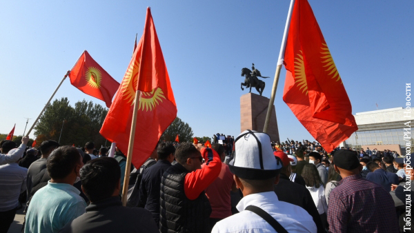 Эксперт предупредила о возможности «белорусского сценария» в Киргизии