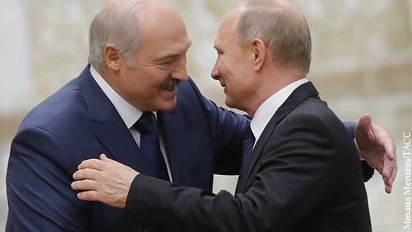 Лукашенко поздравил «надежного друга» Путина с днем рождения