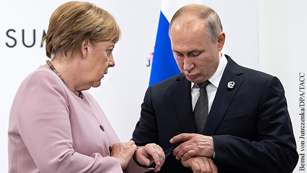 Немецкий политолог: Путин протягивает руку Германии в последний раз