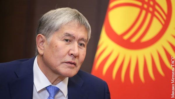Спецназ задержал Алмазбека Атамбаева в особняке в Кой-Таше