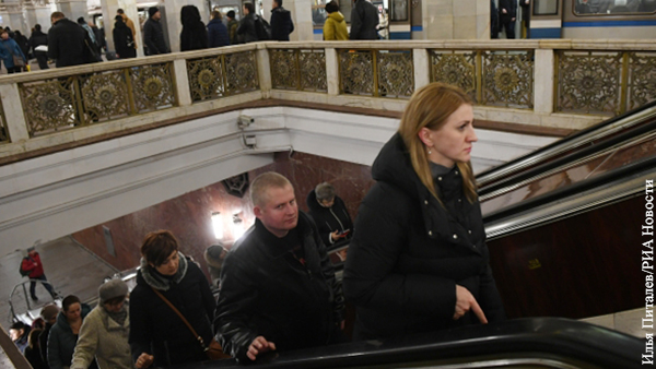 Названы самые «безмасочные» станции московского метро