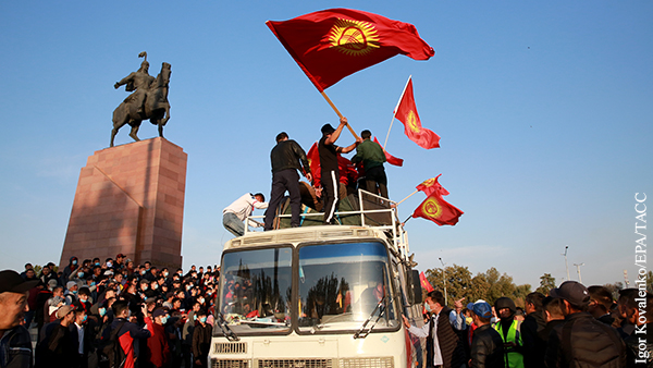 Среди элит Киргизии развернулась битва в духе «Игры престолов»