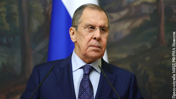 Лавров отреагировал на высылку российских дипломатов из стран Запада