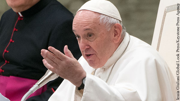 Папа Римский выступил за снятие запрета на однополые браки