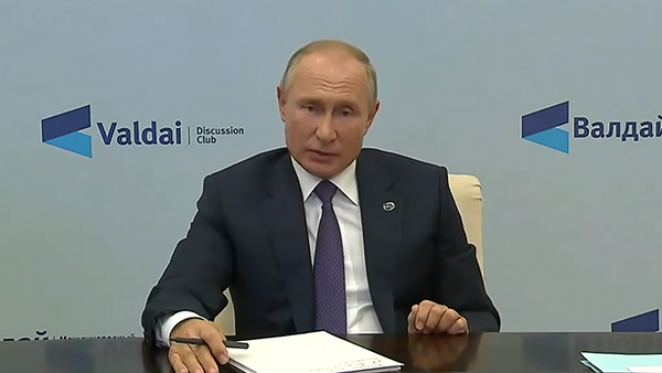 Путин заявил об отсутствии необходимости возвращаться к режиму нерабочих дней