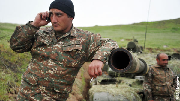 Армия Карабаха заявила об уничтожении огневых точек на территории Азербайджана