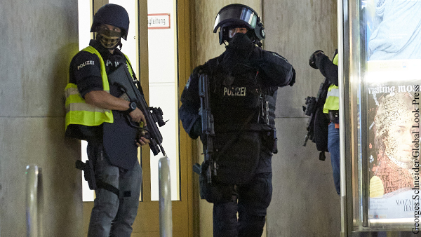 Число жертв теракта в Вене увеличилось до четырех человек