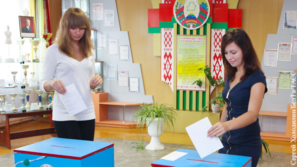 Лукашенко пообещал новые выборы президента Белоруссии