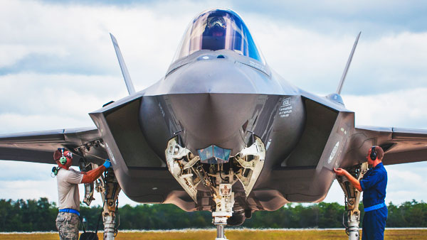 Госдеп уведомил Конгресс США о решении продать ОАЭ истребители F-35