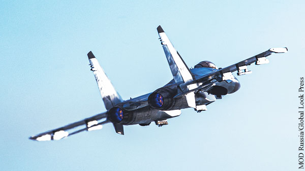 Су-27 перехватил американский самолет-разведчик над Черным морем