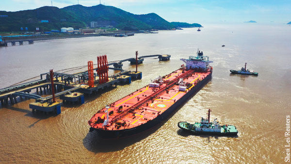 Bloomberg сообщил об идущей в Азию «армаде» танкеров с американской нефтью