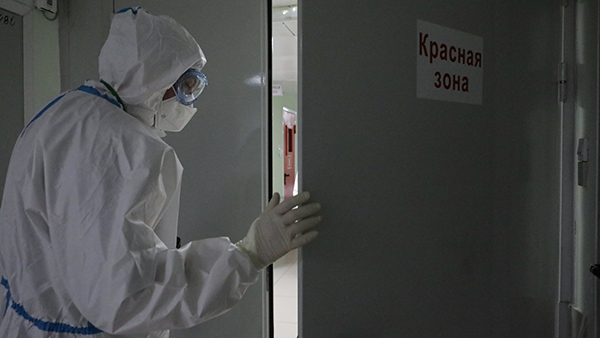В России за сутки выявили 28,1 тыс. случаев коронавируса