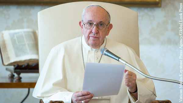 Папа римский Франциск отпустил грехи покаявшимся в течение года