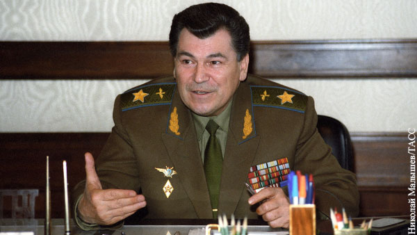 Умер последний министр обороны СССР Шапошников