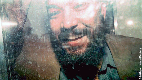 Политтехнолога Бен Ладена досрочно освободили из тюрьмы в США