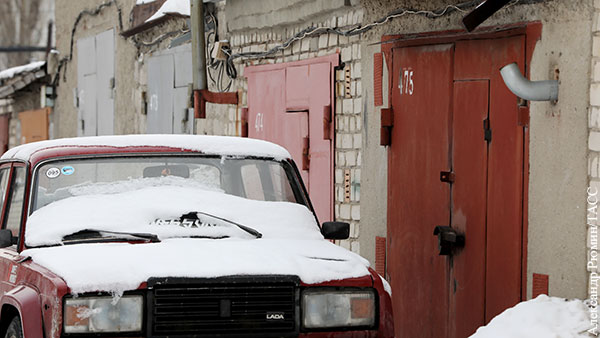Лысаков назвал законопроект о «гаражной амнистии» запоздалым