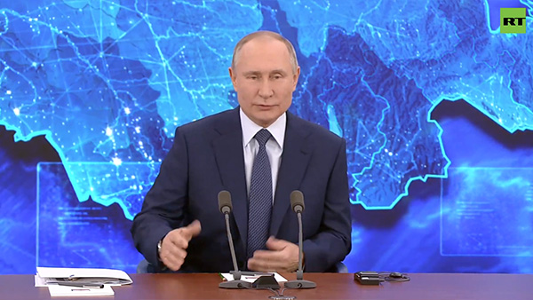Путин: Россию больше нельзя назвать бензоколонкой