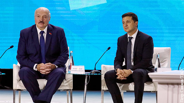 Лукашенко рассказал о нежелании здороваться с Зеленским «с колена»