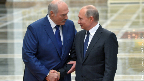 Лукашенко заявил, что Путин его единственный друг