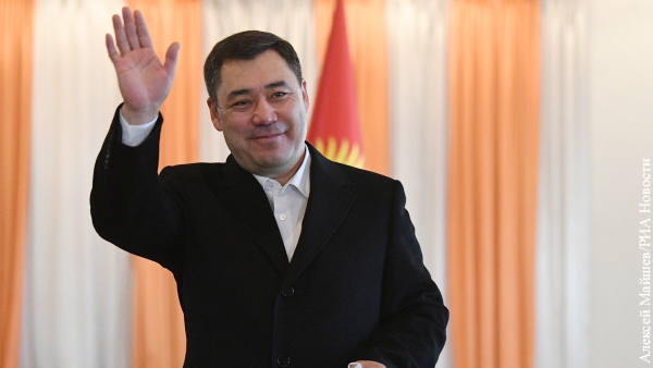 Жапаров вышел в лидеры на выборах президента Киргизии