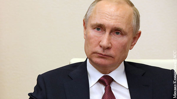 Путин поручил начать массовую вакцинацию россиян от COVID-19