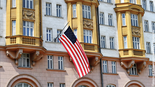 В Совфеде отреагировали на провокацию посольства США в России