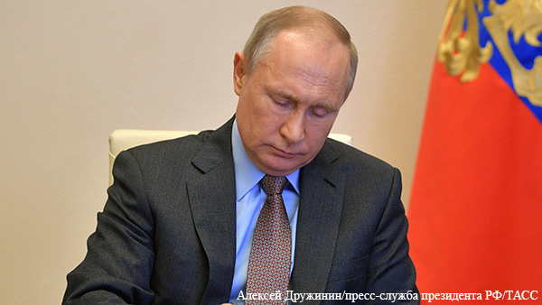 Путин подписал закон о продлении СНВ-3