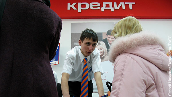 ЦБ рассказал о количестве просроченных кредитов у россиян