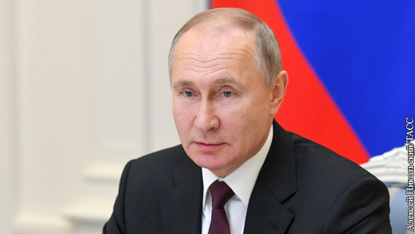 Путин утвердил критерии оценки эффективности работы губернаторов 