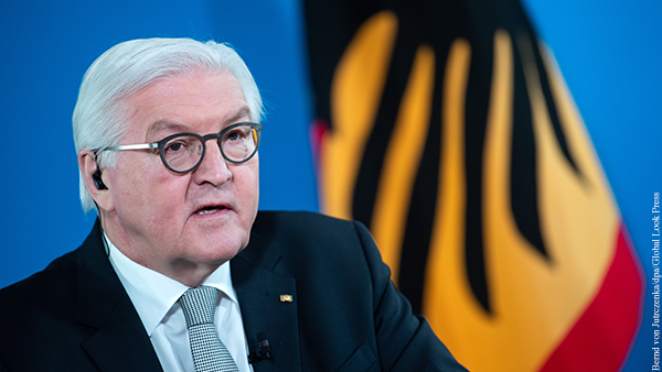 Украинский посол раскритиковал президента Германии за приравнивание СССР к России