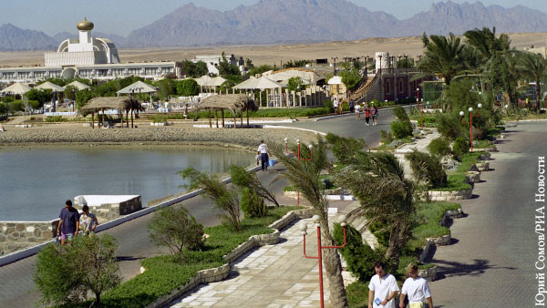 Застрявшая на курорте из-за коронавируса россиянка умерла в Египте