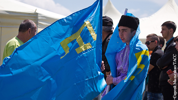 Крымские татары разоблачили ложь Киева об их жизни