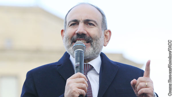 Пашинян не исключил смену формы правления в Армении