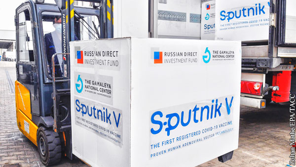 Премьер Словакии поблагодарил главу МИД Венгрии за помощь в покупке «Спутник V»