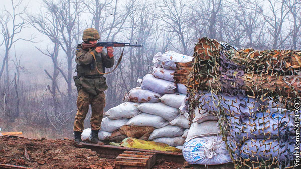 В ДНР заявили об усугублении ситуации на линии разграничения в Донбассе