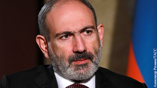 Пашинян заявил об увольнении главы Генштаба Армении