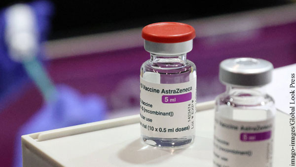 Использование партии вакцины AstraZeneca приостановила еще одна европейская страна