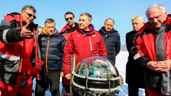 Крупнейший в Северном полушарии нейтринный телескоп ввели в эксплуатацию на Байкале