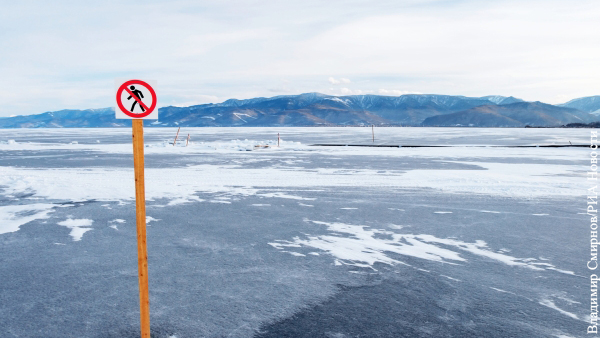 Установлены причины почернения воды в Байкале