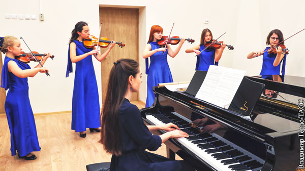 В России в рамках нацпроекта обновят более 300 музыкальных школ
