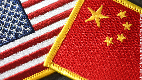 Китай призвал США остановить ухудшение двусторонних отношений