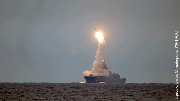 «Адмирал Горшков» начал испытания «Цирконов» в Баренцевом море