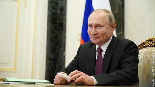 Путин поздравил российских фигуристок с победой на ЧМ в Стокгольме