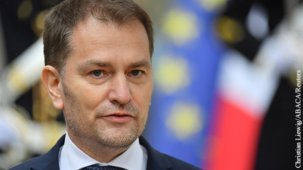Премьер Словакии ушел в отставку после скандала со «Спутником V»