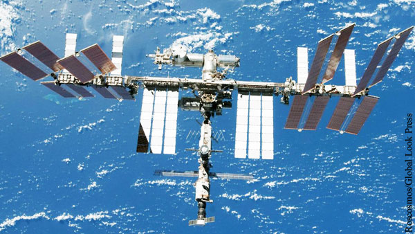 Утечку воздуха на МКС связали с кораблями США и Европы