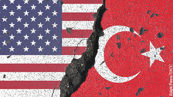 В России спрогнозировали последствия санкций США против Турции