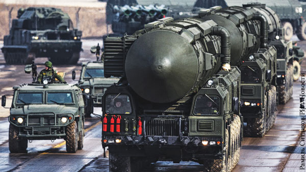 Россия и США впервые после продления ДСНВ-3 обменялись данными об арсеналах